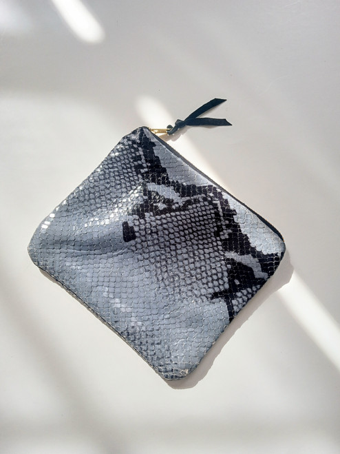 BLUE SNAKE POUCH