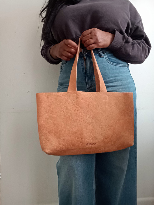 SKINNY LEATHER TOTE/ NATURAL PINK NUDE