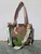 CAMO POP TOTE/ WHEAT+TIPPED MINT
