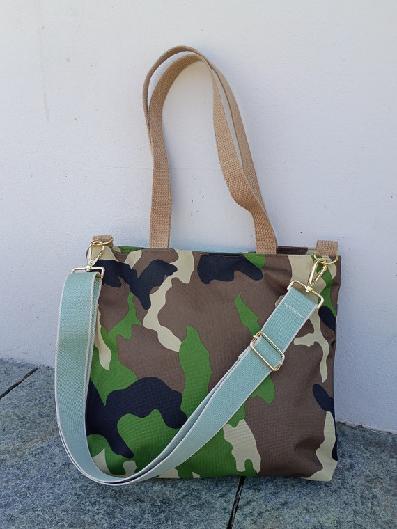 CAMO POP TOTE/ WHEAT+TIPPED MINT