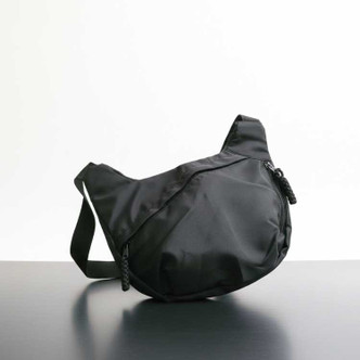 Black Casual Shoulder Bag NEUHAUS ZEN [[product_type]]