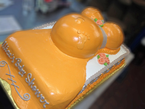 Mommy-to-Be Baby Bump Shower Cake (Model# 42008)