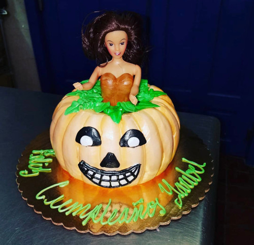 Pumpkin Doll Cake (Model# 61601)