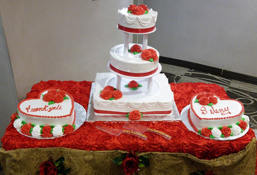 Red Roses Tiered Celebration Cake Set (Model# 25002)