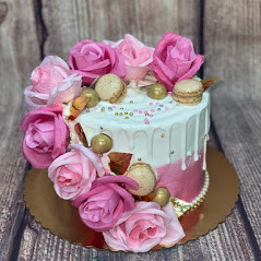 Pink Roses Drip Cake (Model# 11124)