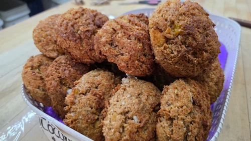 Coconetes, chewy coconut macaroons baked golden