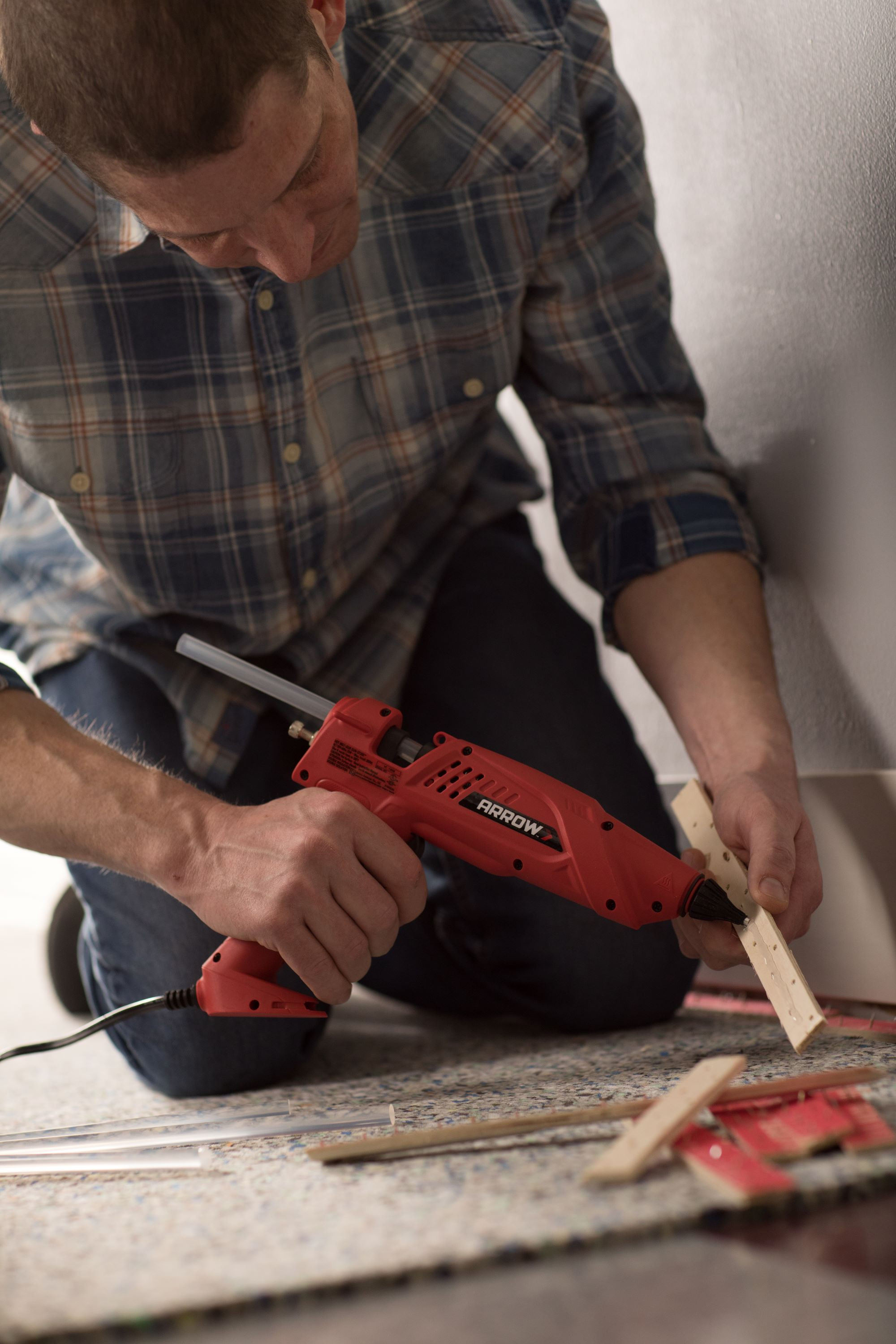Arrow GT300 300W Professional Hot Glue Gun - Arrow Tool Group