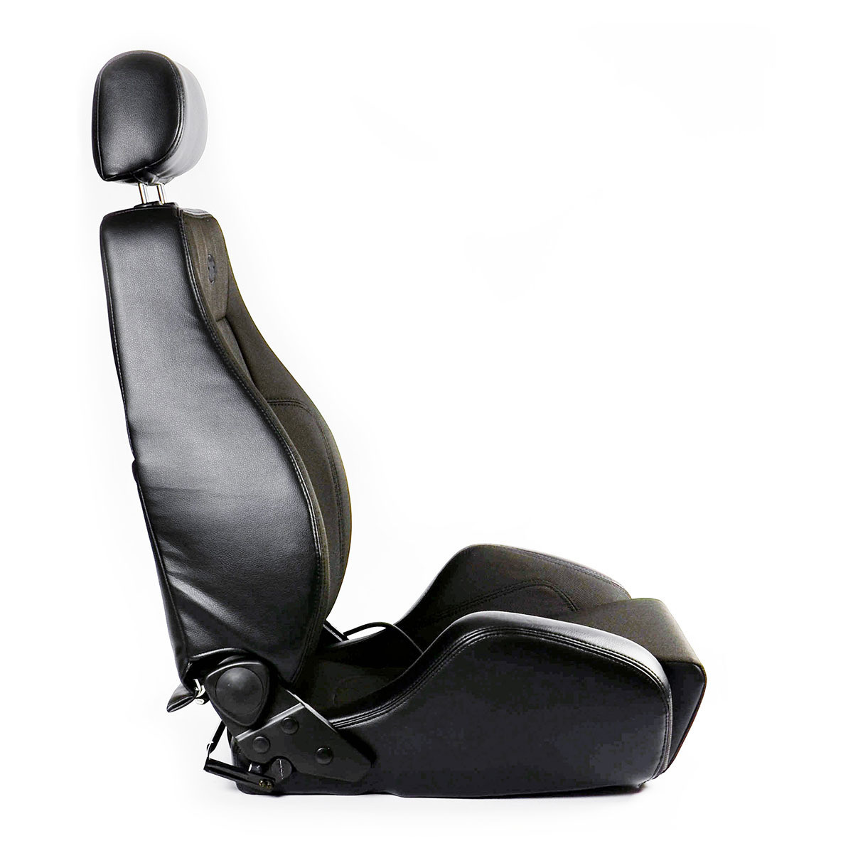 SAAS Seat Sports 4x4 Black PU / Black Cloth A.D.R