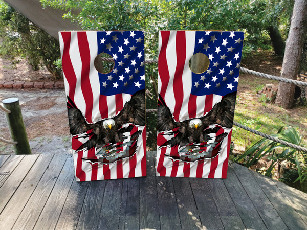 Cornhole boards featuring a USA/American flag and bald eagle