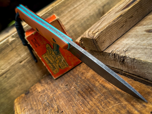 *CUSTOM SHOP RUN* BRAVE BLACKOUT BUTTERSCOTCH PAPER MICARTA W/ TEAL G-10 (MAGNACUT)
