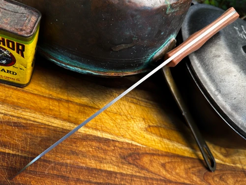 CHEF'S KNIFE