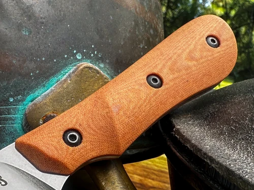 BONING KNIFE