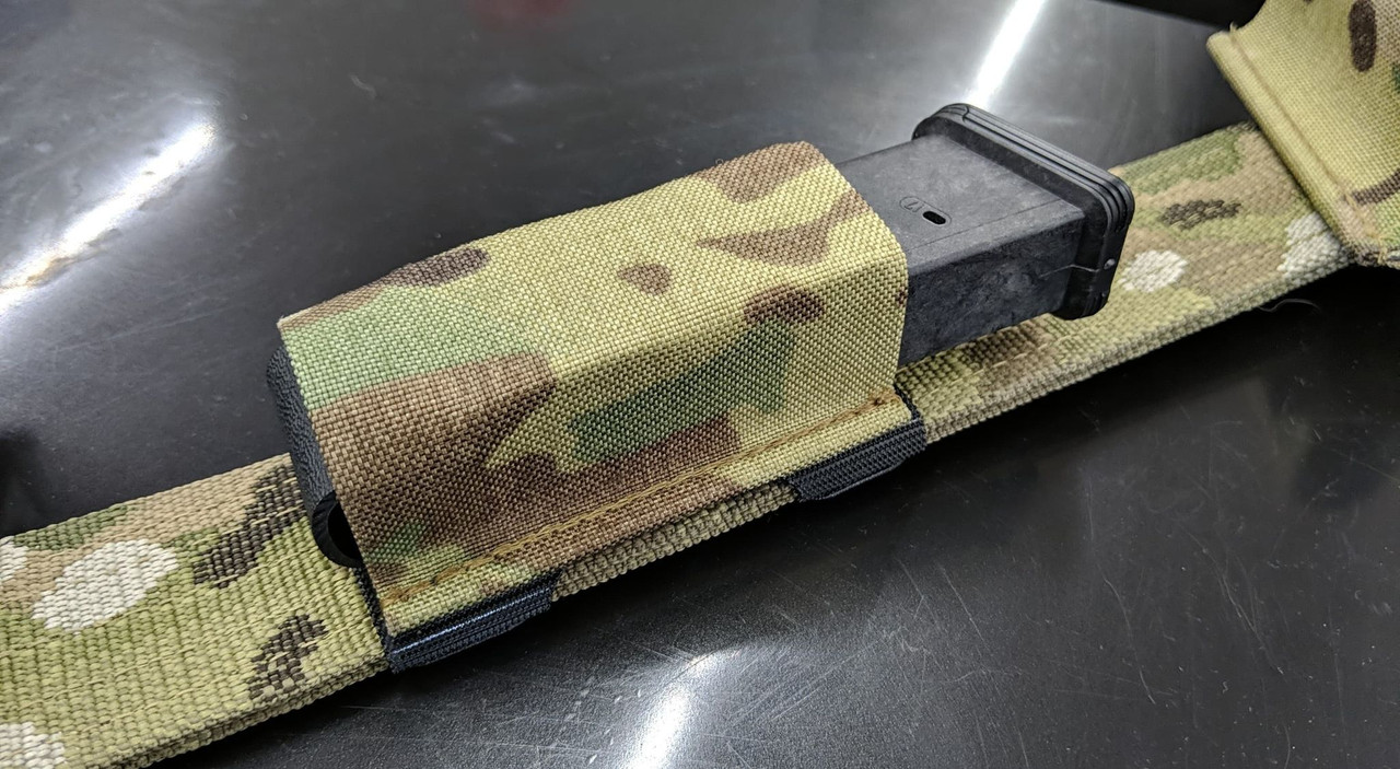 から厳選した Esstac 実物 40°Angled KYWI Pistol Single 個人装備