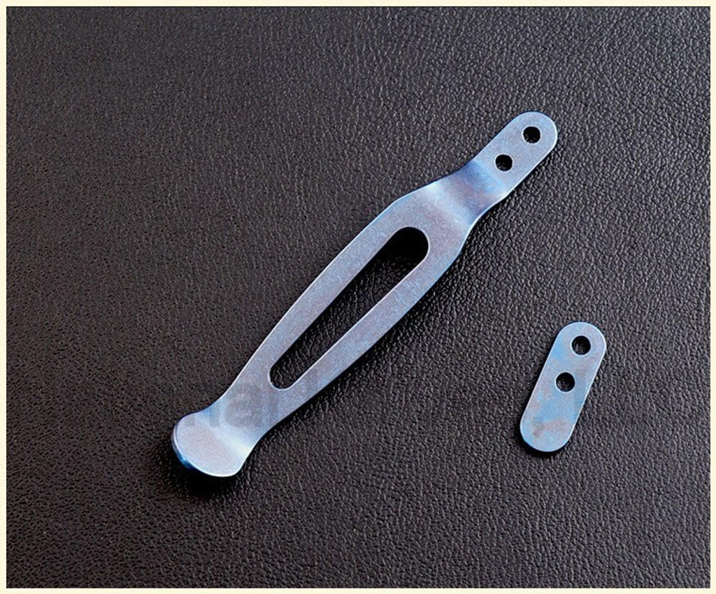 Rick Hinderer Knives Pocket Clip and Filler Tab Set with screws- obverse. Stonewash blue construction.  Model K0020101BL.