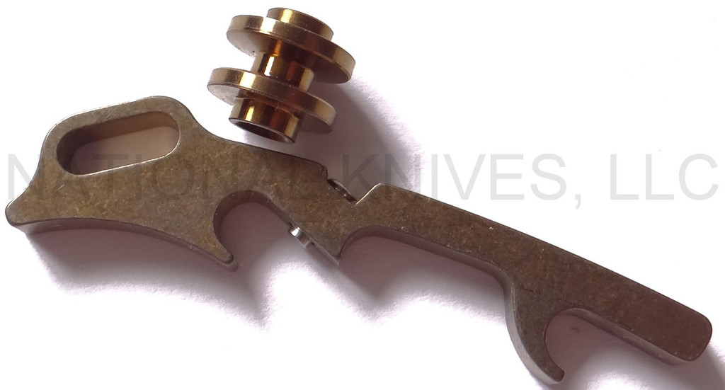 Rick Hinderer Knives Lanyard Hinderer Modular Backspacer System (HMBS) to fit XM-18 3.5" - shown not installed on knife.  Anodized bronze titanium construction.  Model K4502101LN.