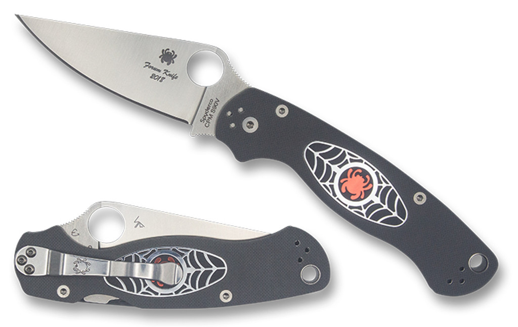 Spyderco Paramilitary 2 2018 Spyderco Forum folding knife with thumb hole - shown open presentation side and closed pocket clip side.  Satin S90V stainless steel plain edge blade.  Dark Gray G-10 handle.  Model C81GPDGYS90V2.
For reference only.