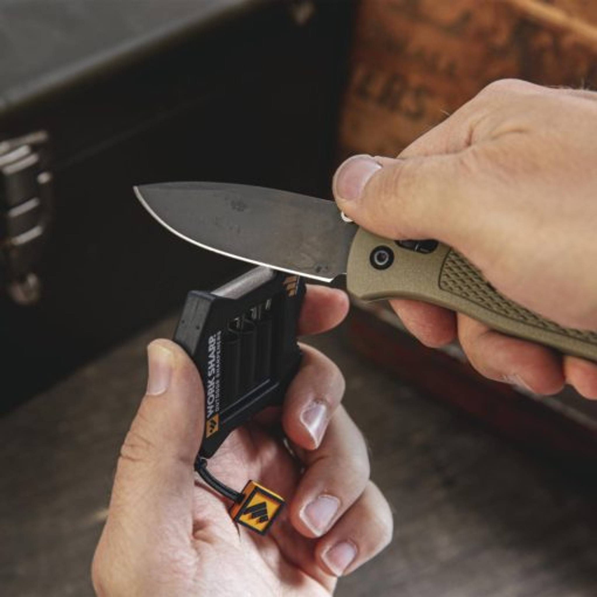 Work Sharp WSGPS Pocket Knife Sharpener - Knives for Sale