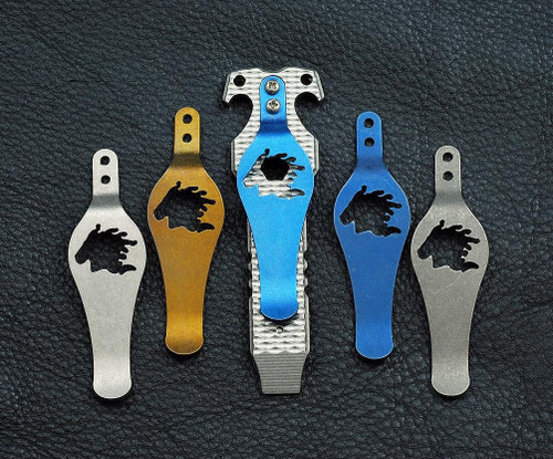 Rick Hinderer Knives Horse Head Logo Pocket Clip - obverse shown along with 4 other colors.  Battle Bronze titanium construction.  Model K0020001HH-BTLBR.
For reference only.