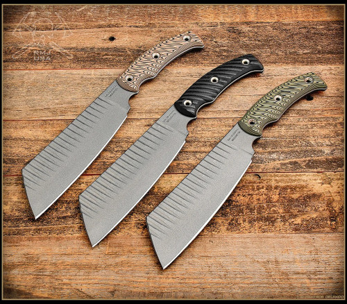 RMJ Tactical Da Choppa fixed blade knife - 3 color variations shown out of sheath obverse.  Tungsten Cerakote 80CRV2 steel plain edge blade.  Dirty Olive G-10 handle.
For reference only.