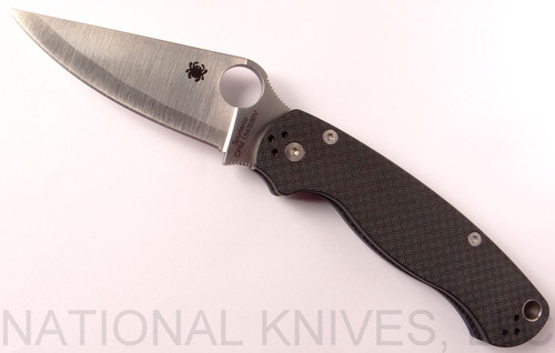 Spyderco Paramilitary 2 Sprint Run folding knife with thumb hole - shown open presentation side.  Satin S90V and 154CM laminated steel plain edge blade.  Black carbon fiber handle.  Model C81CFPE2.
For reference only.