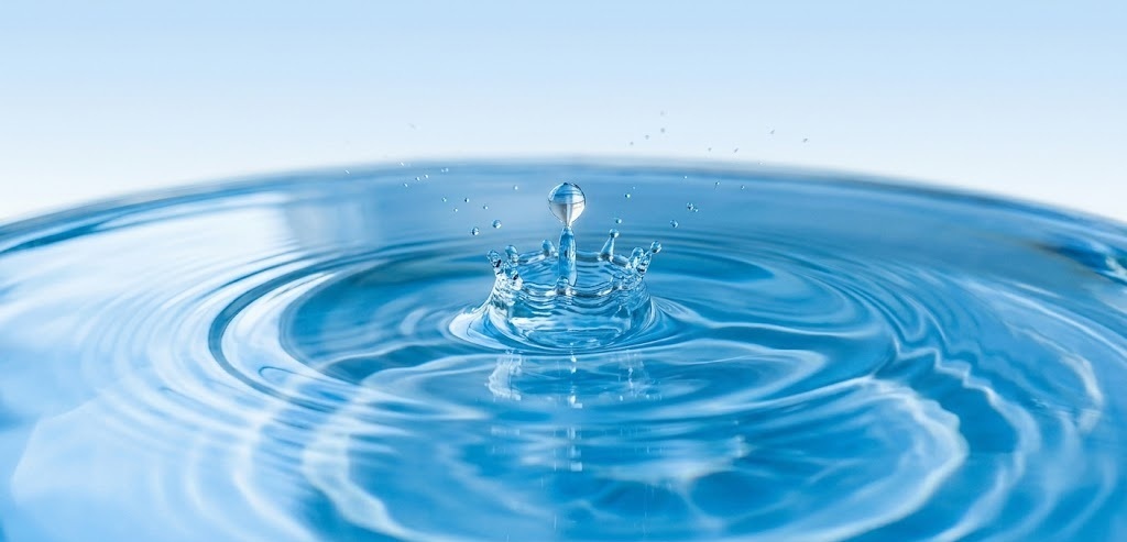 Clean Pure Drinking Water Clean Pure Drinking Water