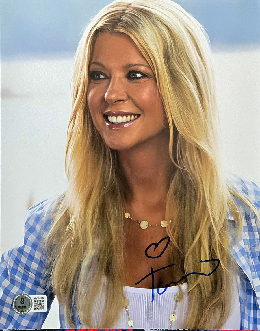 Tara Reid Autographed 8x10 Photo 35