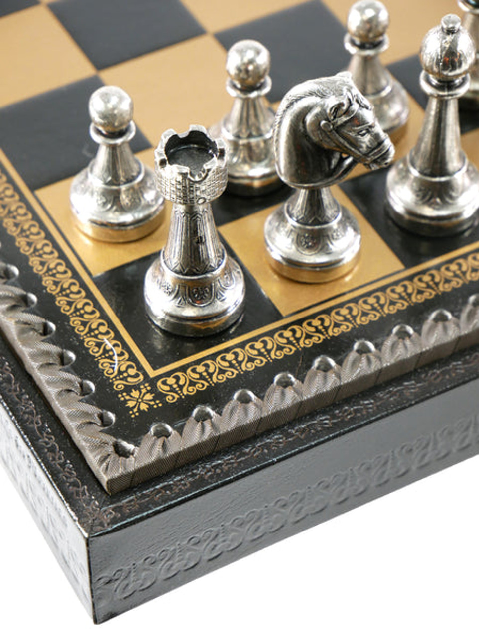 Treviso Refinement Chess Set - Chess Pieces  and Board close up 