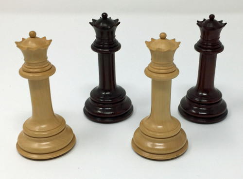 Excalibur Chess Pieces in Rosewood and Boxwood with 4" King in Leatherette Storage Box with Key 4 queens