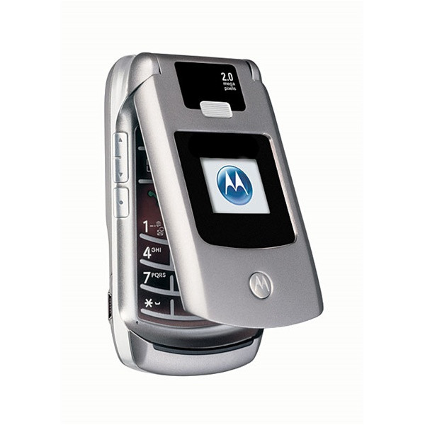 Motorola スマートフォン シルバー Motorola Moto G62 128GB 4GB RAM