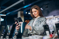 Tips for Evaluating Wholesale Phone Listings