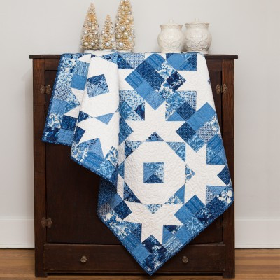 GO! Qube 12" Snow Crystals Quilt Pattern (Lifestyle)