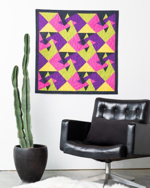 pq11740-go_-retro-twist-wall-hanging_lifestyle_web
