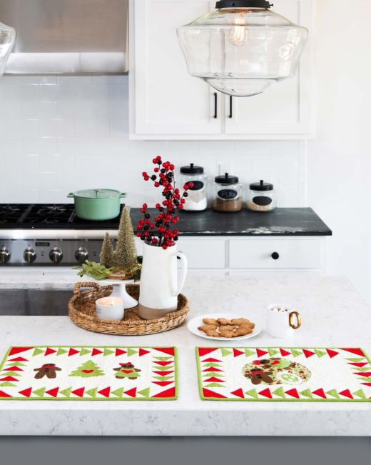 pq11760-go-gingerbread-friends-placemats_lifestyle_web