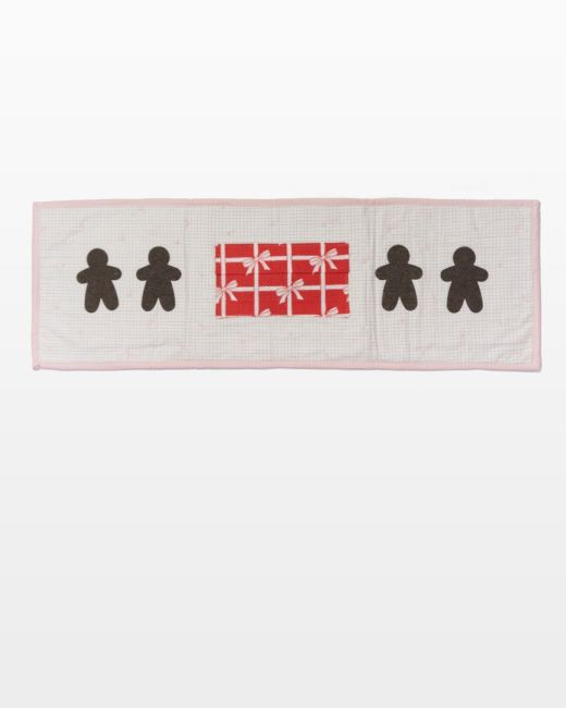 pq11762-go_-gingerbread-table-runner-1-web_1