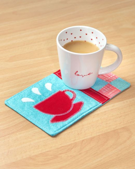 pq11818-go-hot-drink-mug-rug-lifestyle-web