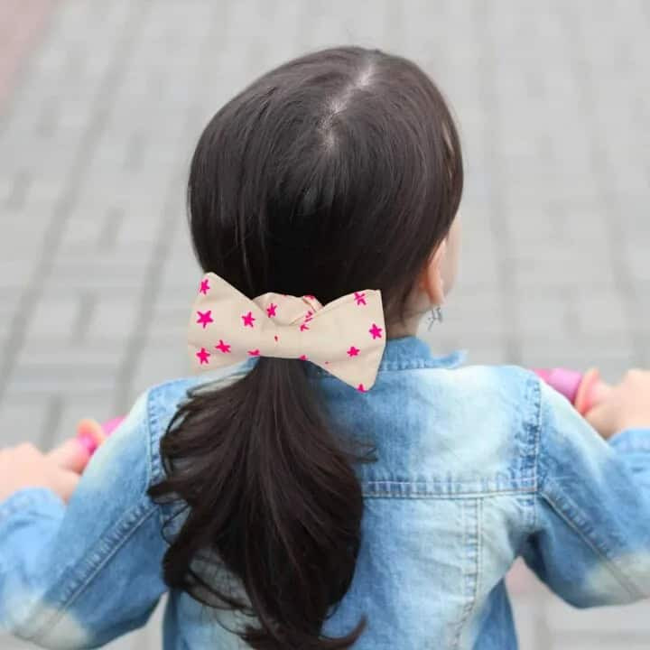 GO! Bow Tie Scrunchie Pattern by Chris Marchini of Rose City Originals