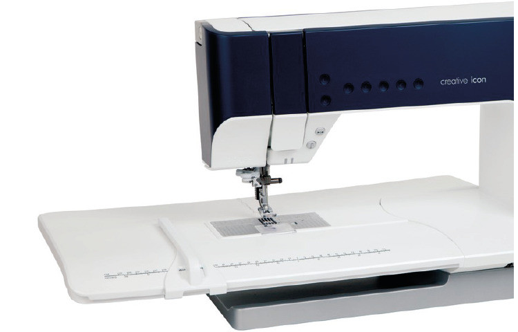 Extension Table with Adjustable Guide