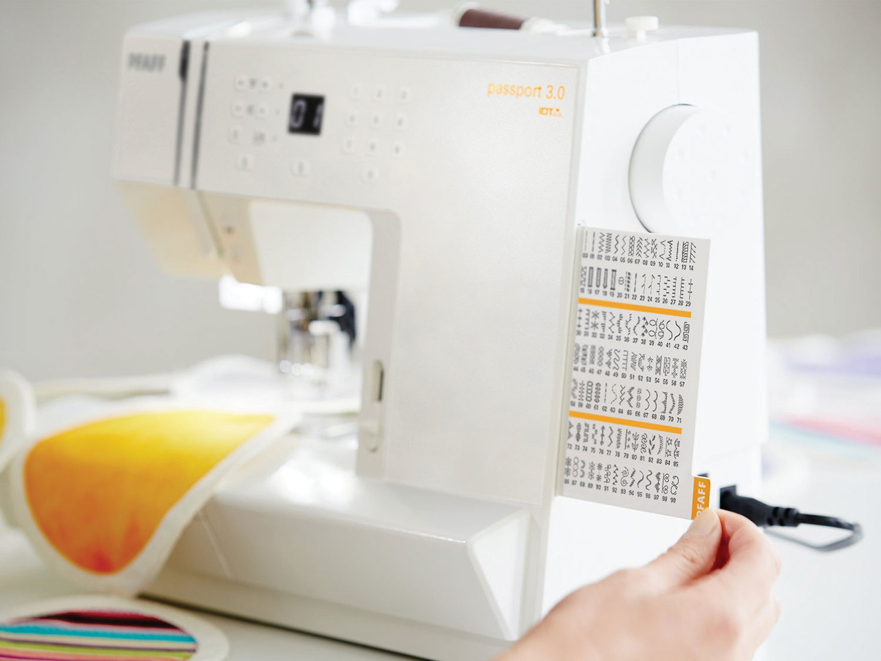 passport 3.0 Sewing Machine - 2