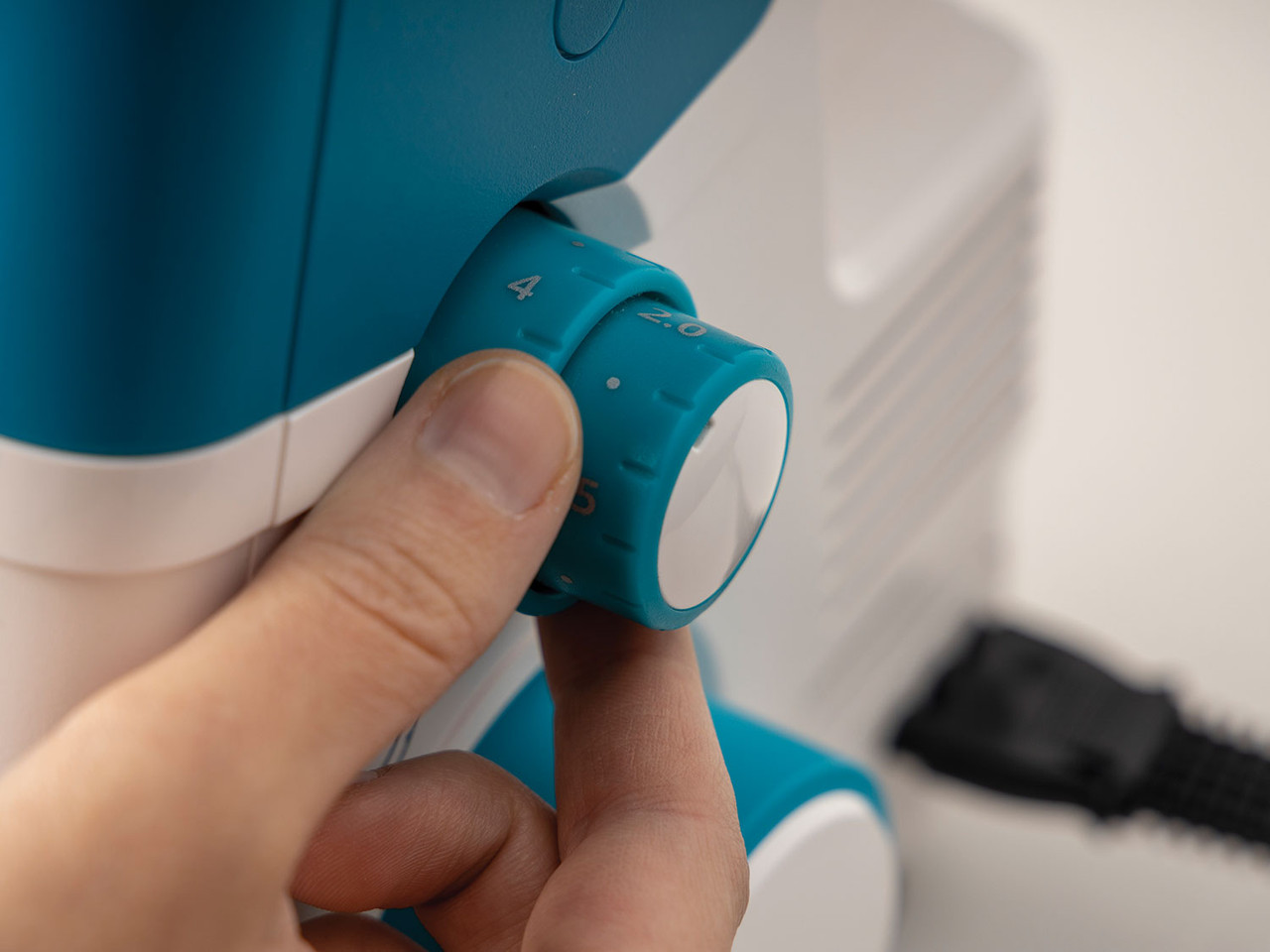 hobbylock 2.5 one-touch air threading system - 2