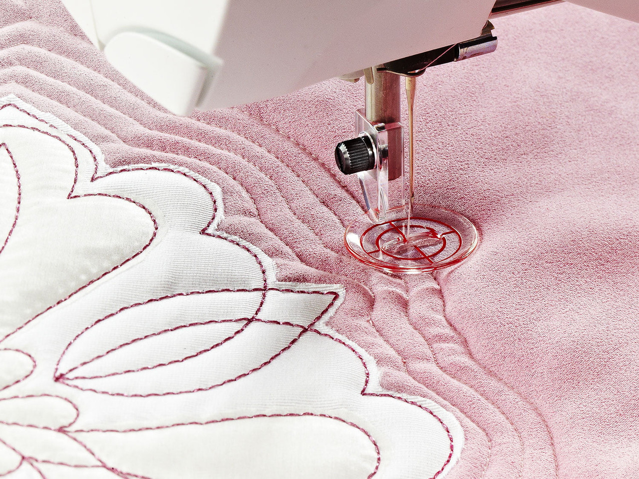 Free-motion-echo-quilting-foot