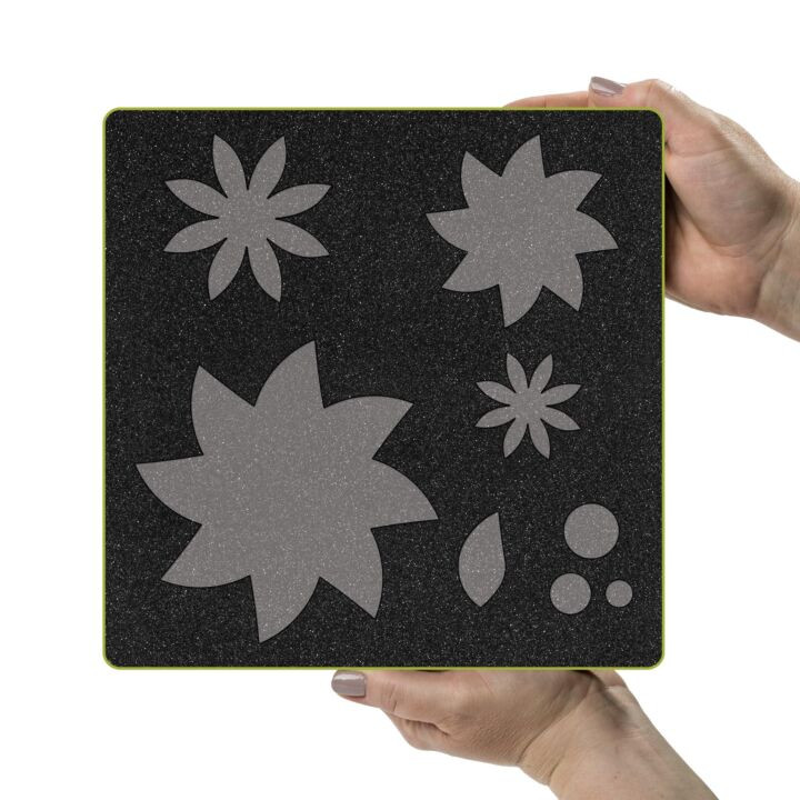 spining-petals-4