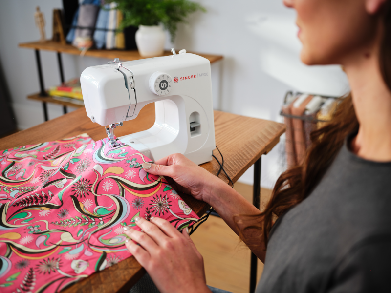 SINGER® M1005 Sewing & Mending Machine