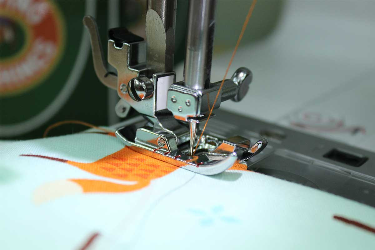SINGER® Edge Joining Snap-on Presser Foot