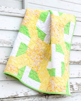 AQPQ11535 GO! Qube 10_ Cutting Edge Throw Quilt styled shot