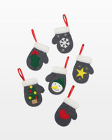 pq11968-mittens-tree-ornaments-flat-web