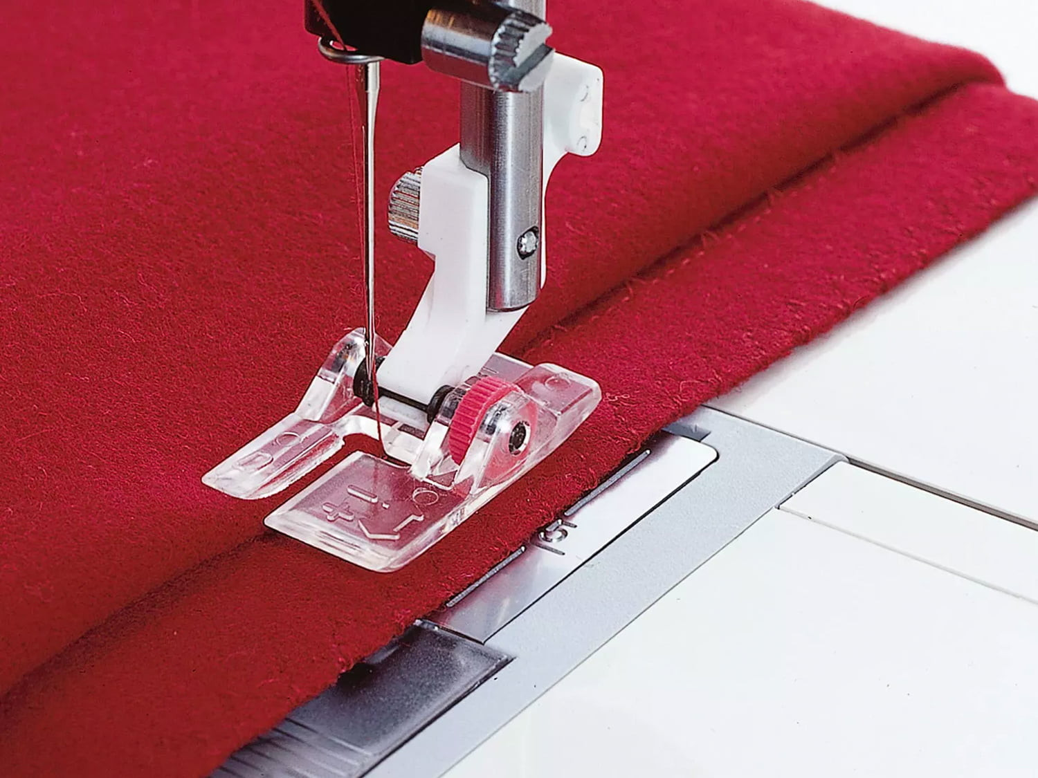 Adjustable Blind Hem Foot