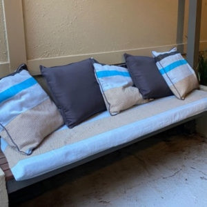 Boxed Bench Seat Cover With No Zips