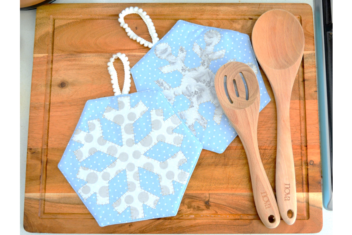 Snowflake Pot Holders
