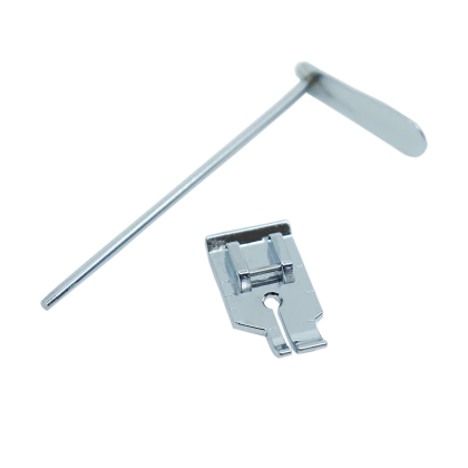 SINGER® 1/4" Foot with Guide - clip on