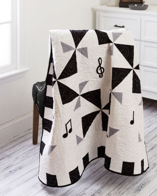 pq11592-12-music-to-my-ears-quilt-lifestyle-web